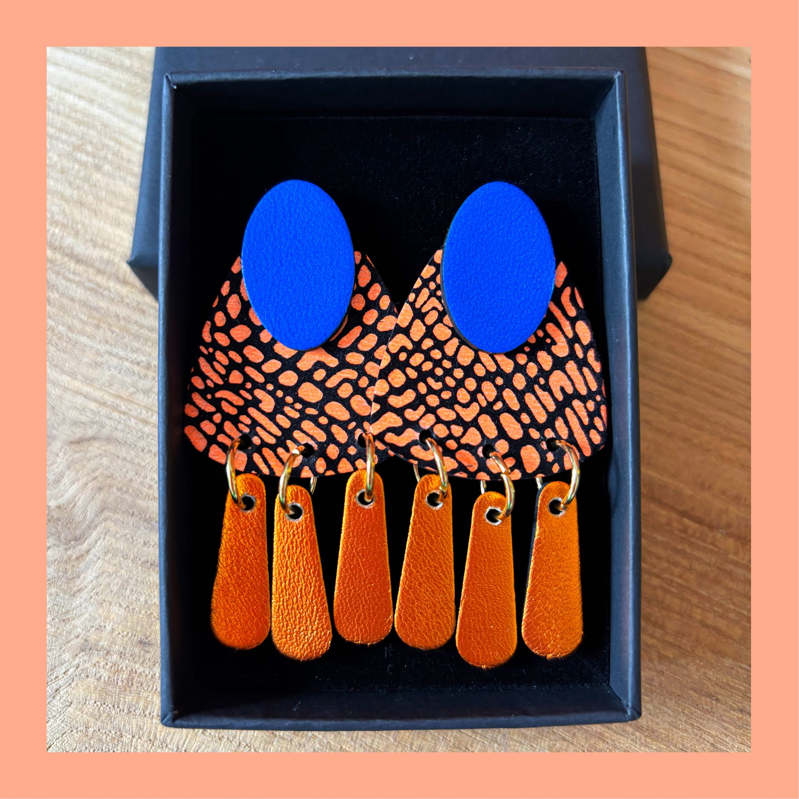 Suzanne (long) – Image 2